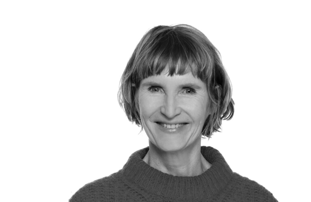 Katja Komsthöft – Lektorat mit Tempo und Tiefe. Sachbücher, Fachbücher, Sach- und Webtexte